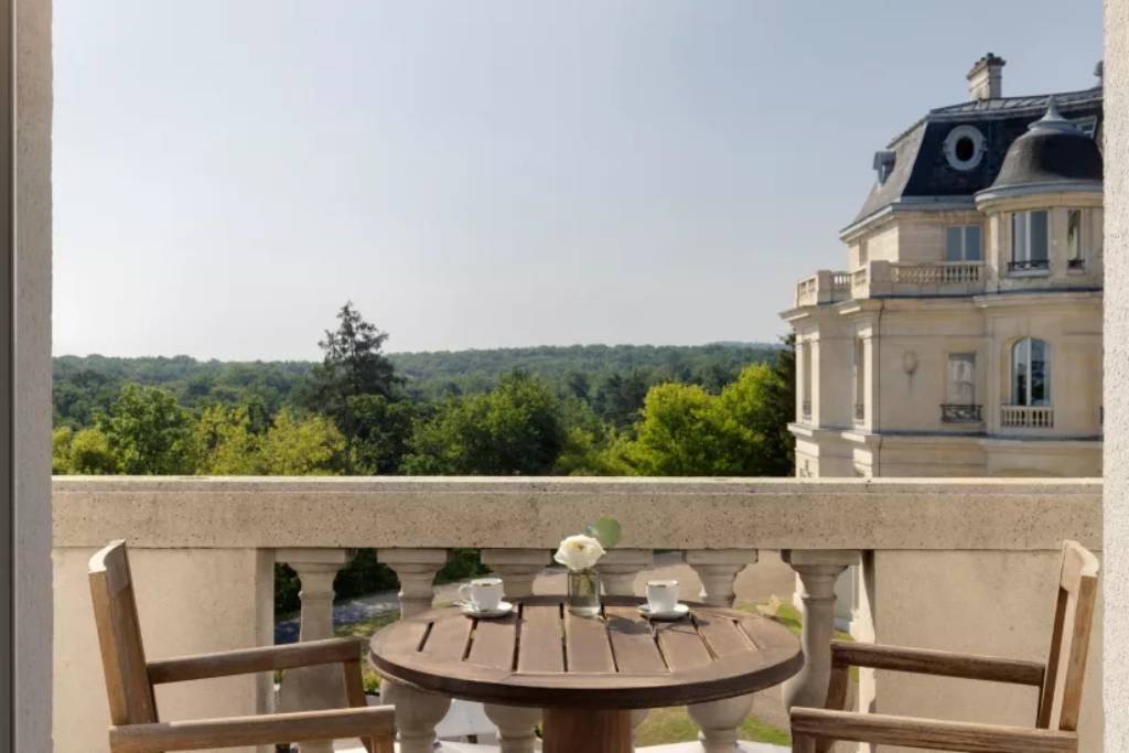 Intercontinental Château Mont Royal Chantilly *****
